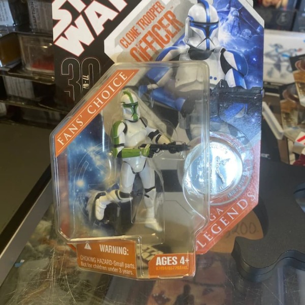 Hasbro Star Wars 30th Anniversary Legends Clone Trooper Officer 2007 Green W/ Coin